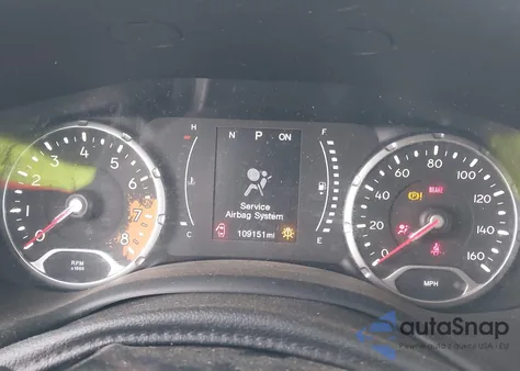 2018 Jeep Renegade Latitude Fwd z USA, uszkodzony, nr VIN ZACCJABB7JPJ07859